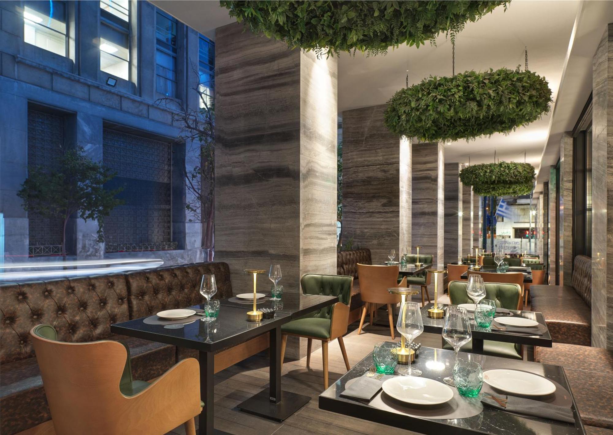 Nyx Esperia Palace Hotel Athens By Leonardo Hotels Ngoại thất bức ảnh The interior of the restaurant
