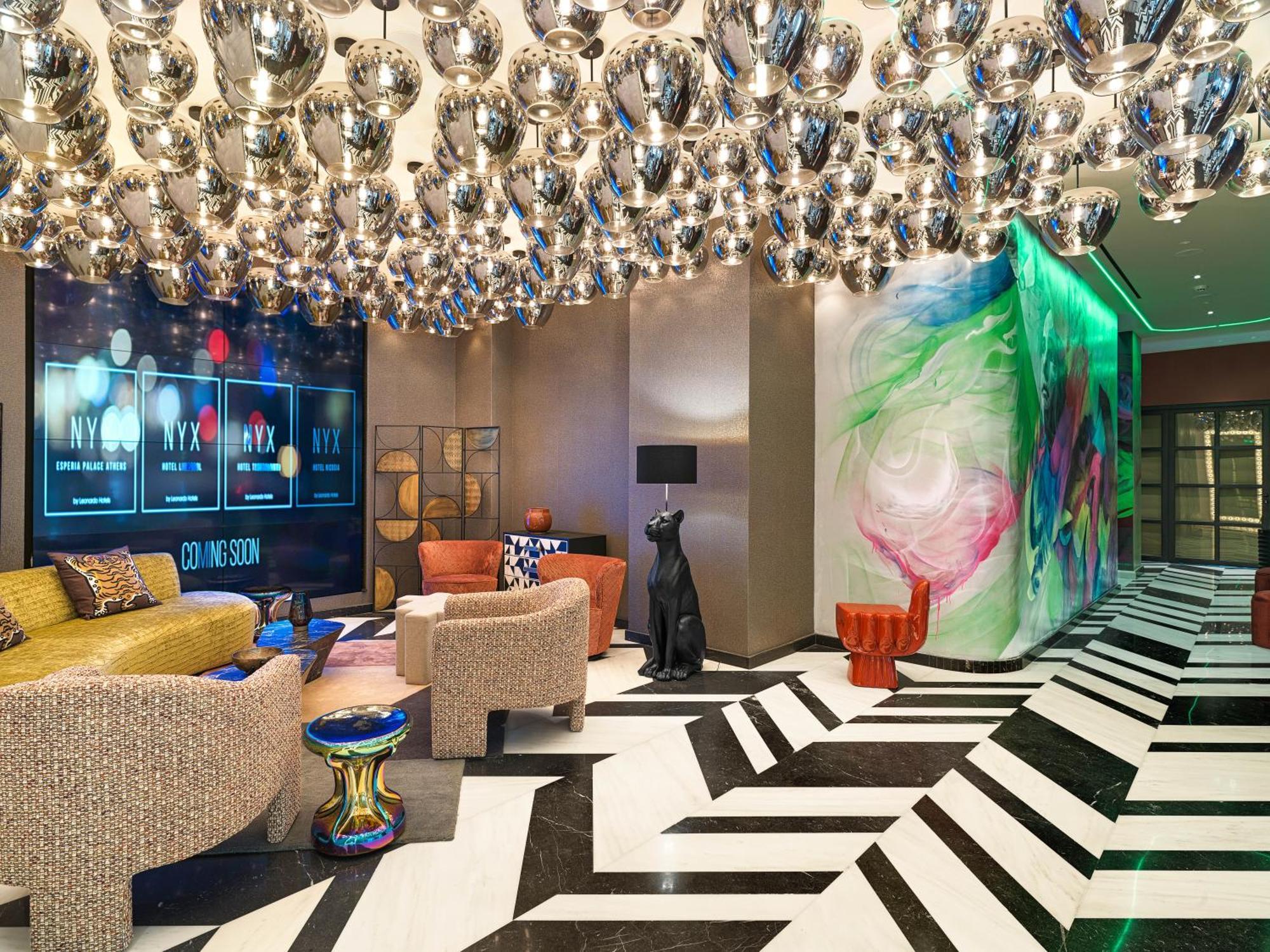 Nyx Esperia Palace Hotel Athens By Leonardo Hotels Ngoại thất bức ảnh The lobby of the hotel